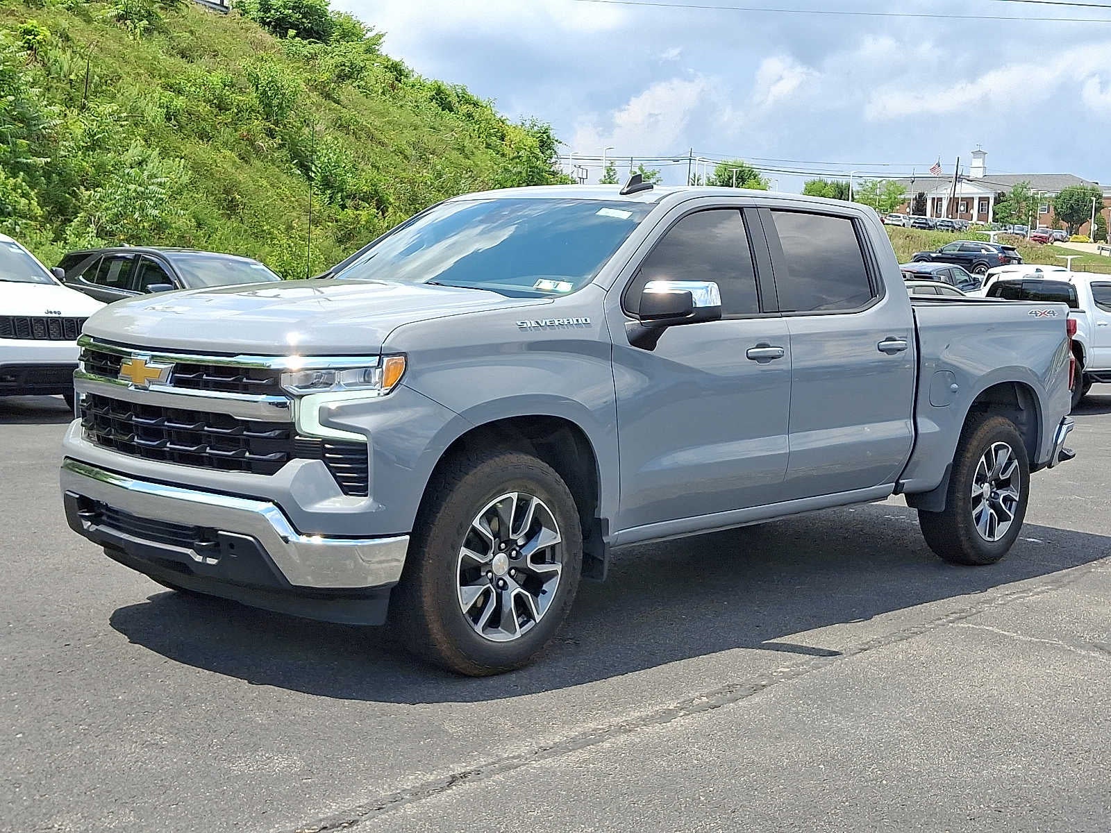 2024 Chevrolet Silverado 1500 LT (2FL)