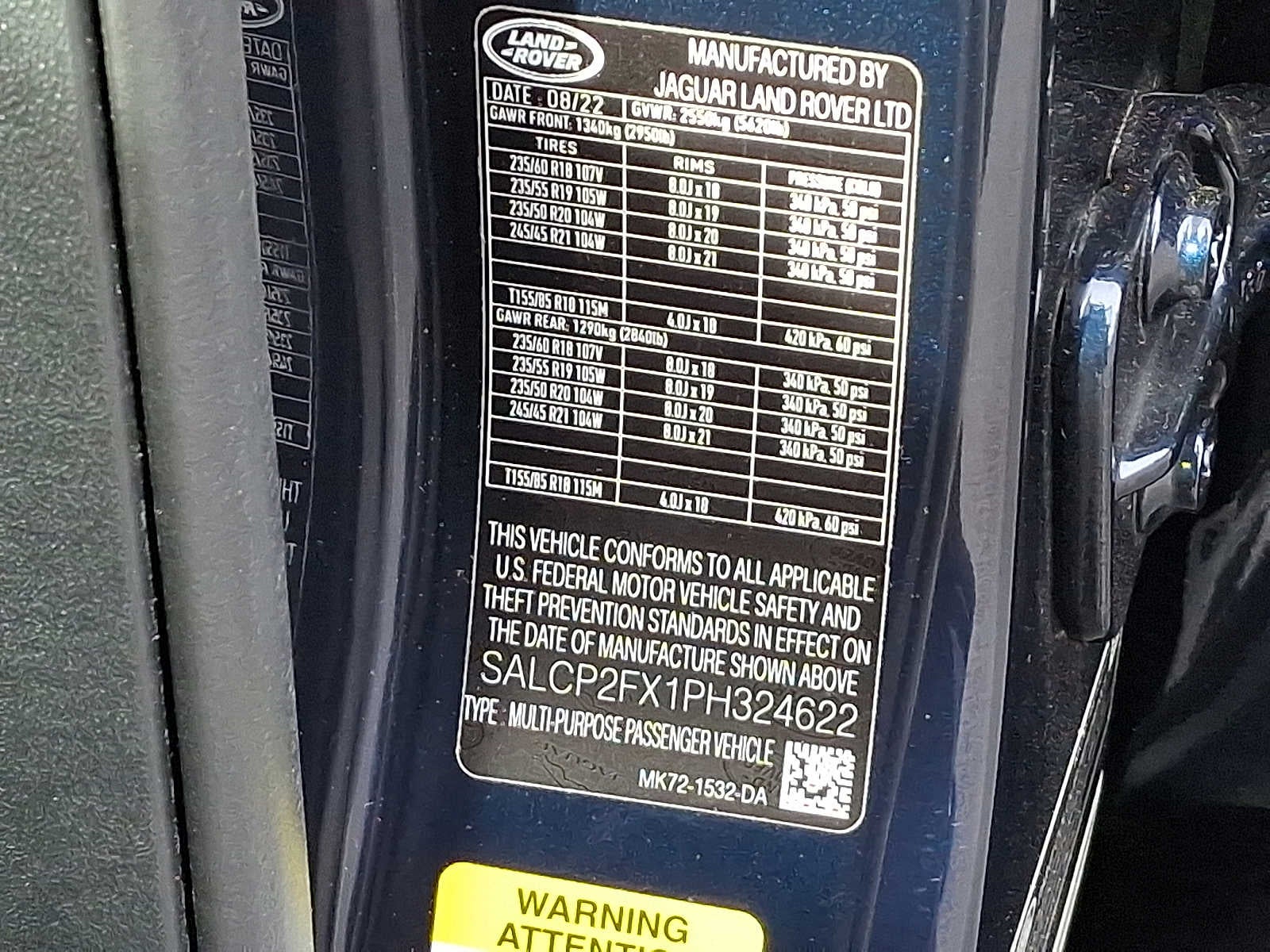 2023 Land Rover Discovery Sport SE