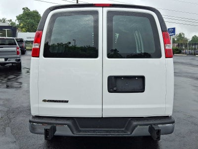 2025 Chevrolet Express Cargo WT