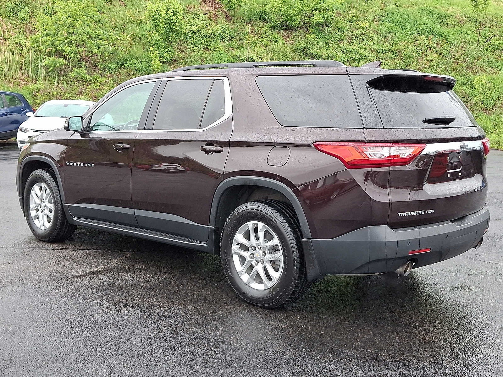 2021 Chevrolet Traverse LT Cloth