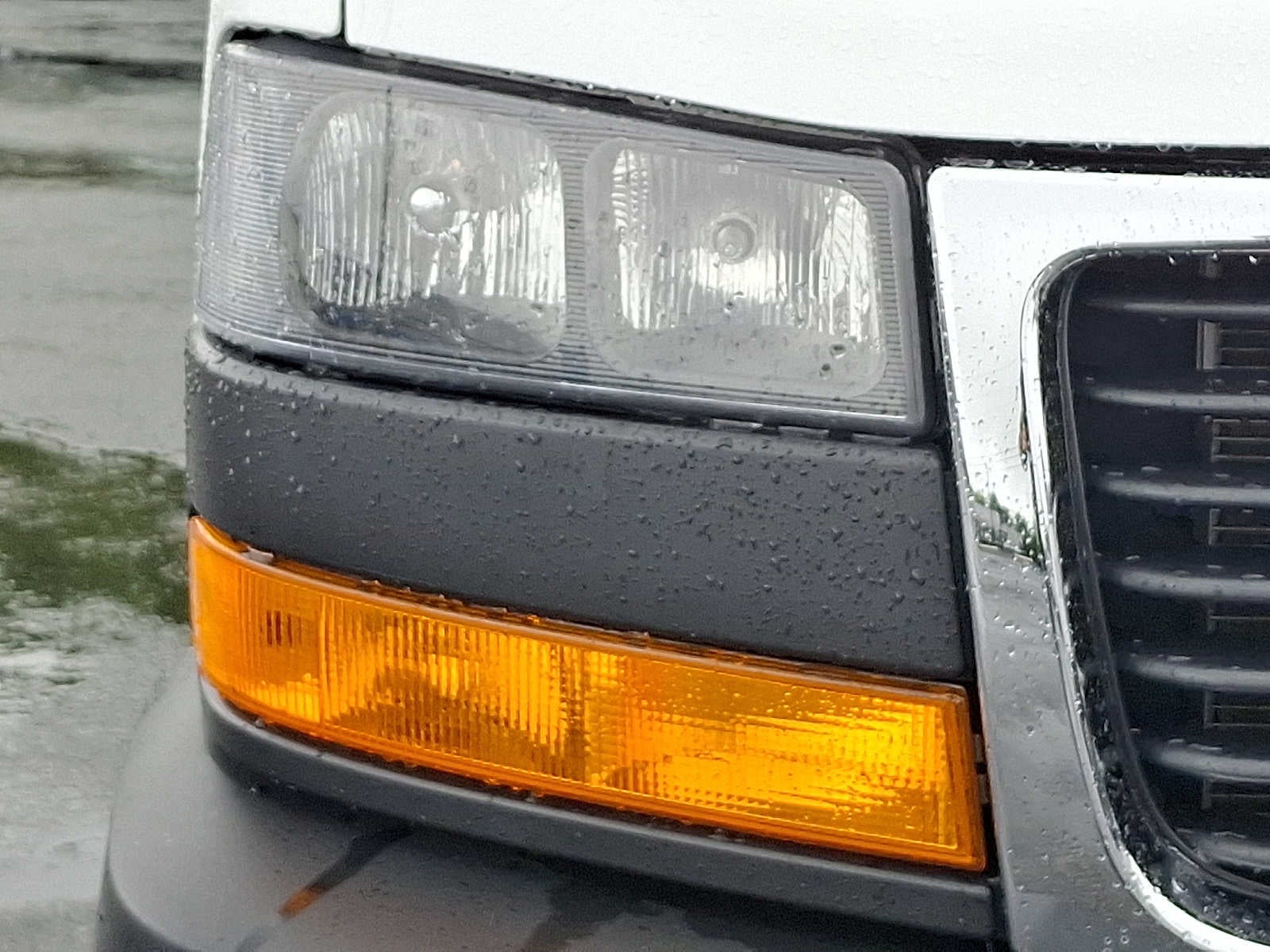 2025 GMC Savana Cargo Work Van