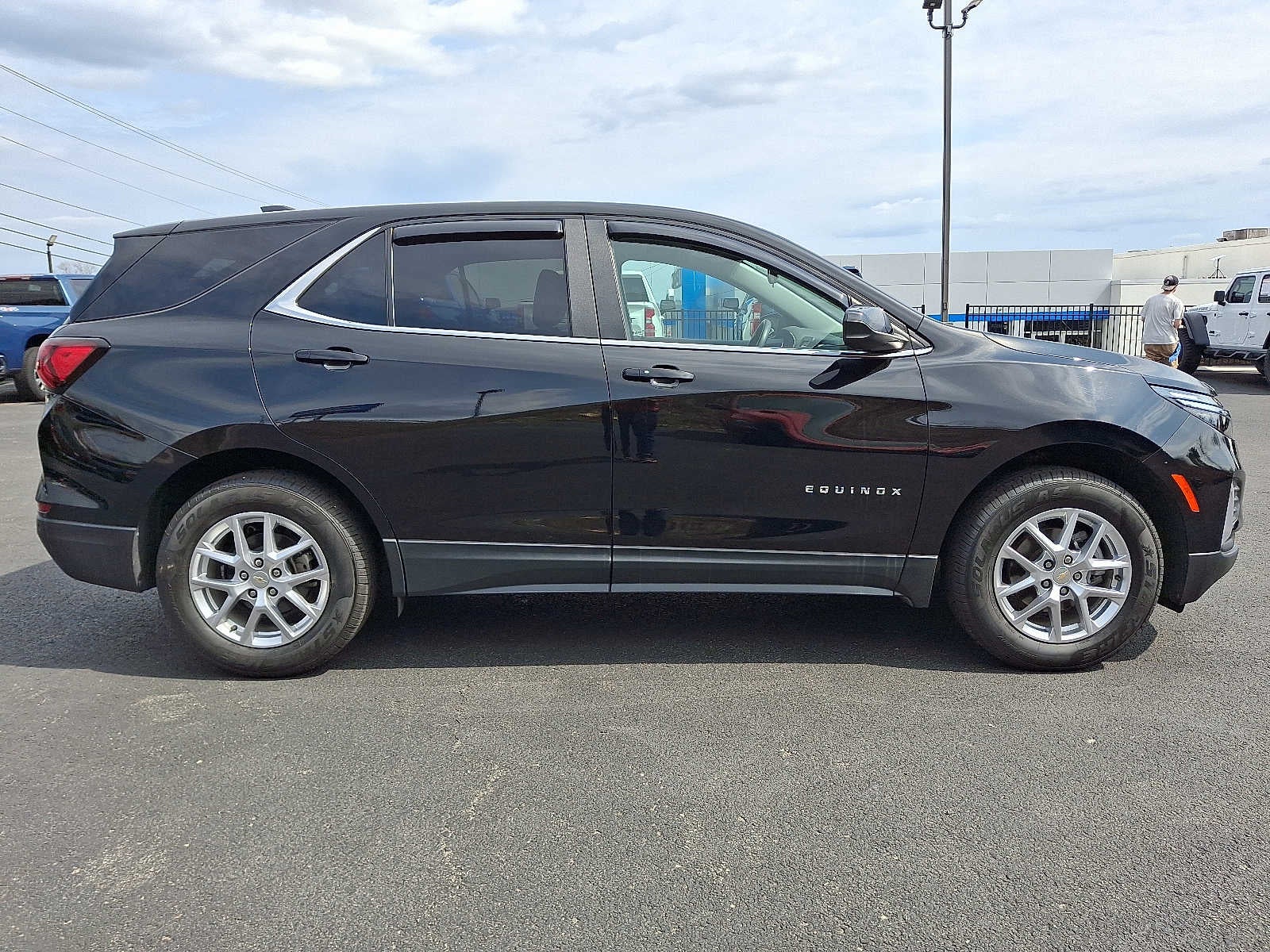 2023 Chevrolet Equinox LT
