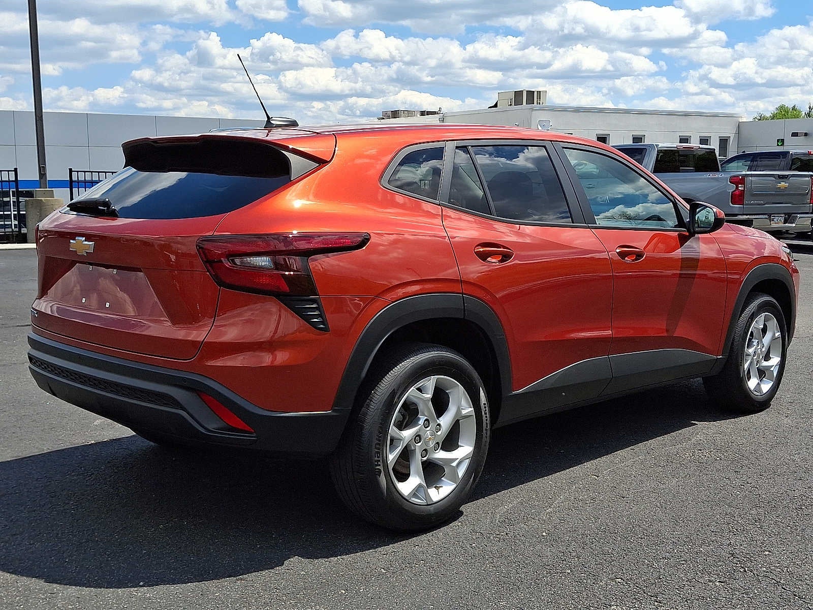 2024 Chevrolet Trax LS